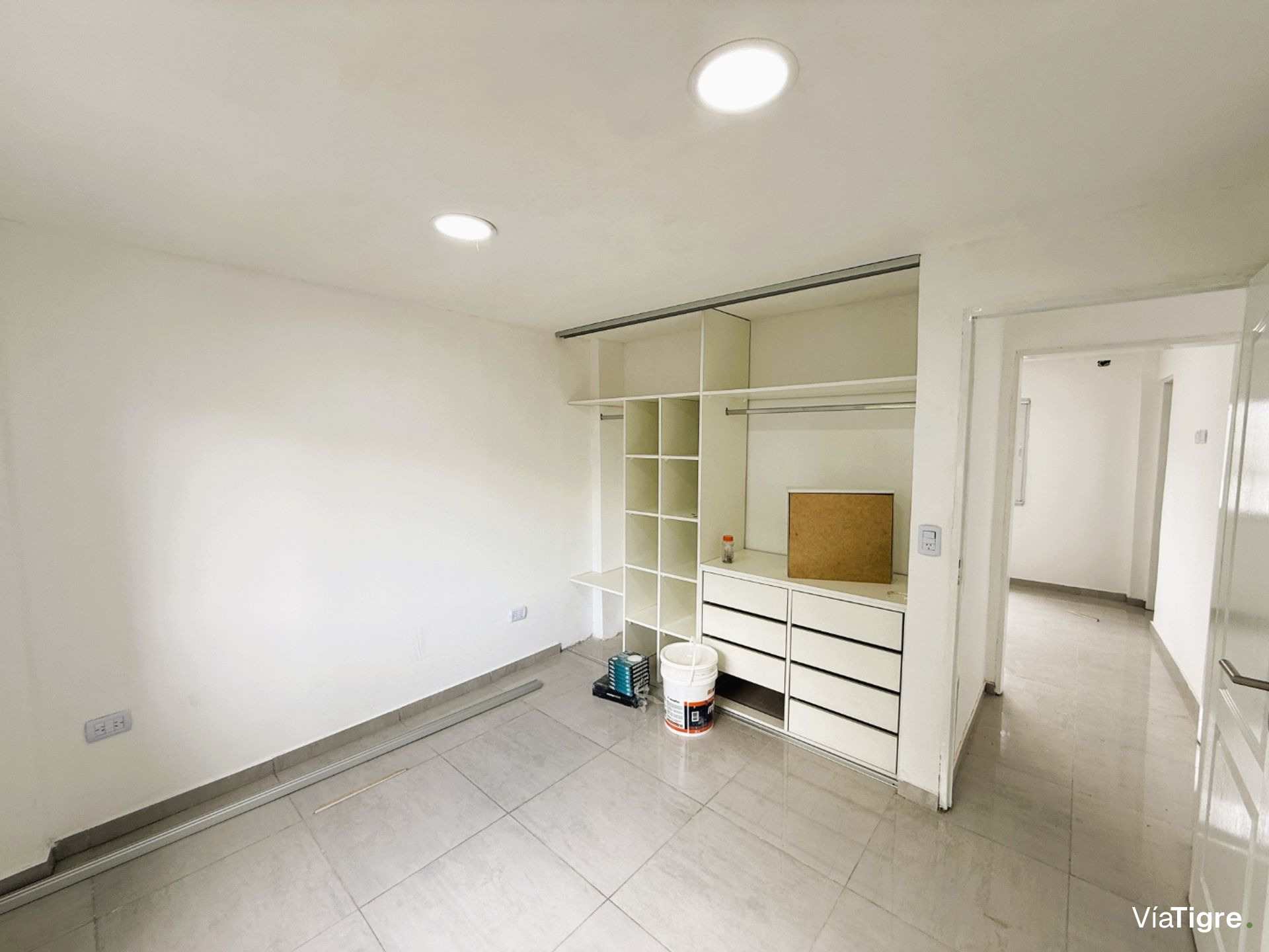 Departamento tres ambientes en venta