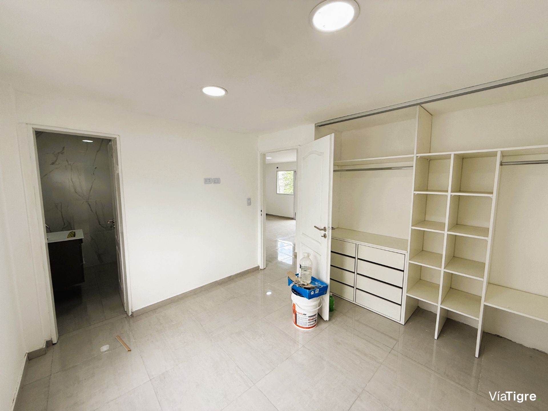 Departamento tres ambientes en venta