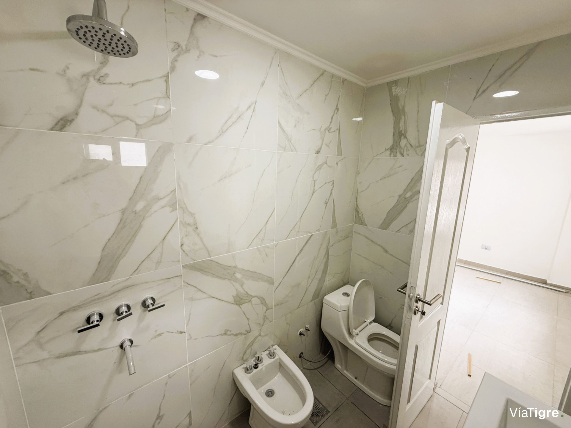 Departamento tres ambientes en venta