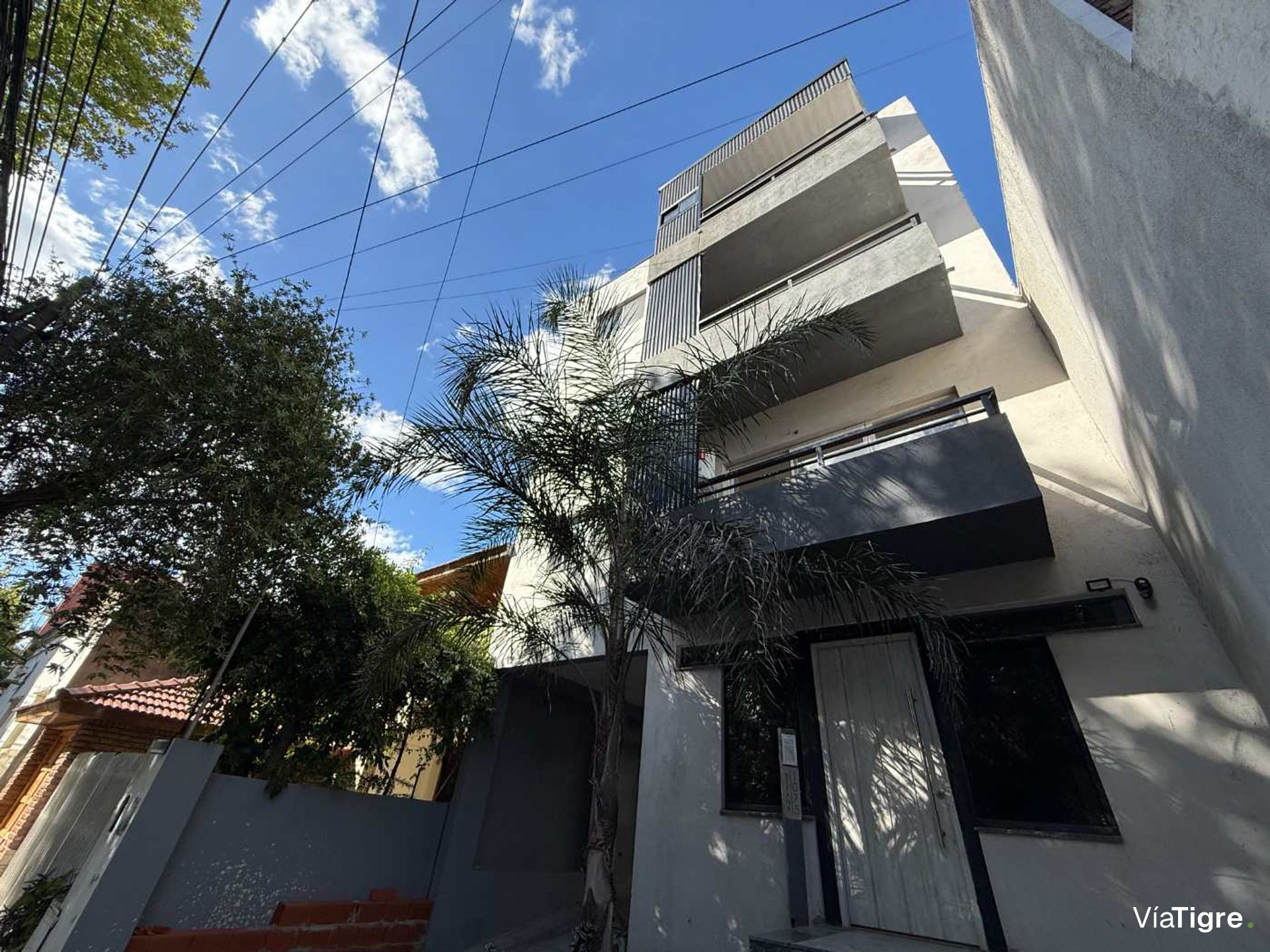 Departamento tres ambientes en venta