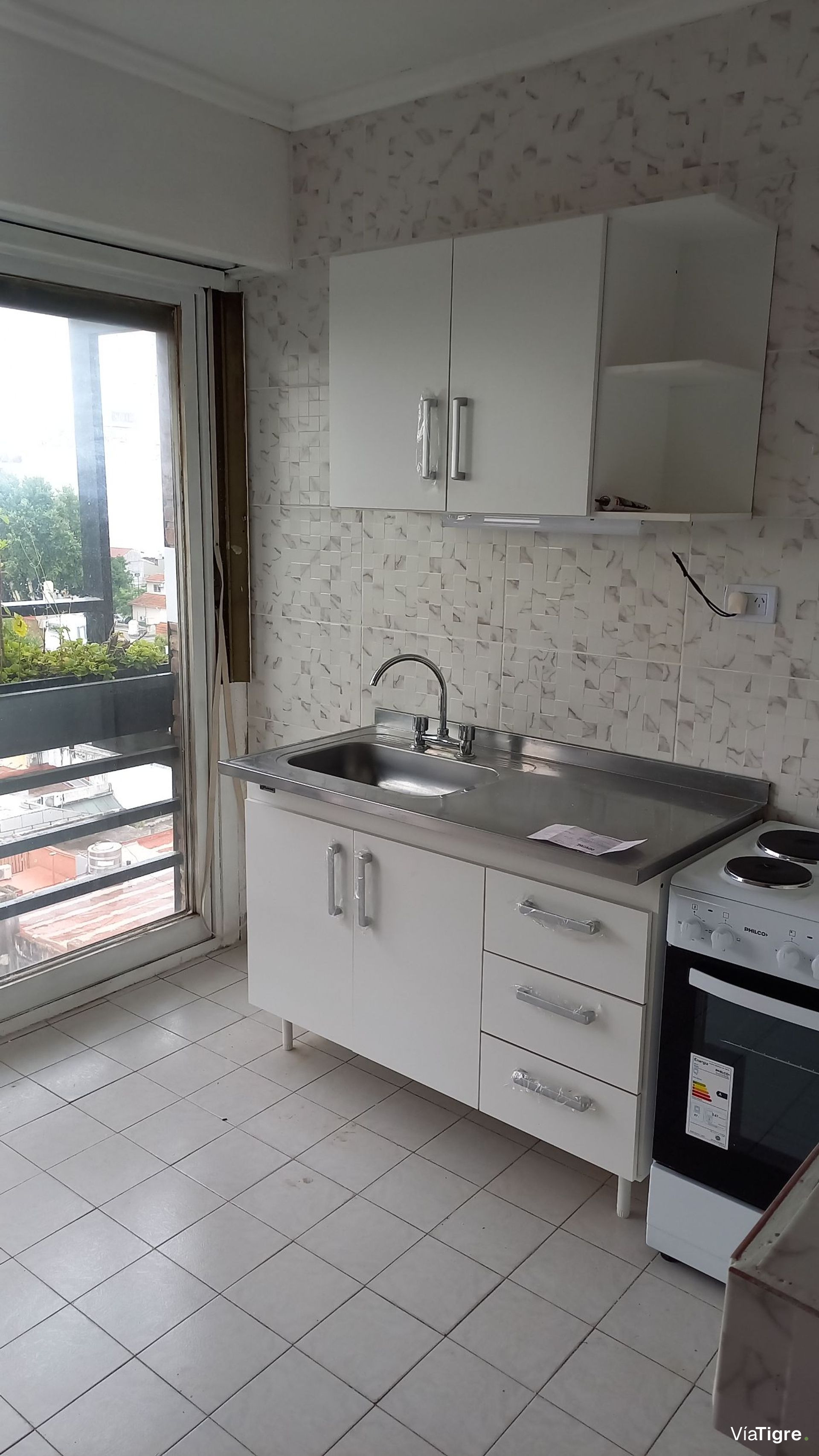 VENTA Depto. 3 Amb.+Escritorio 5º Piso Fte. Munro