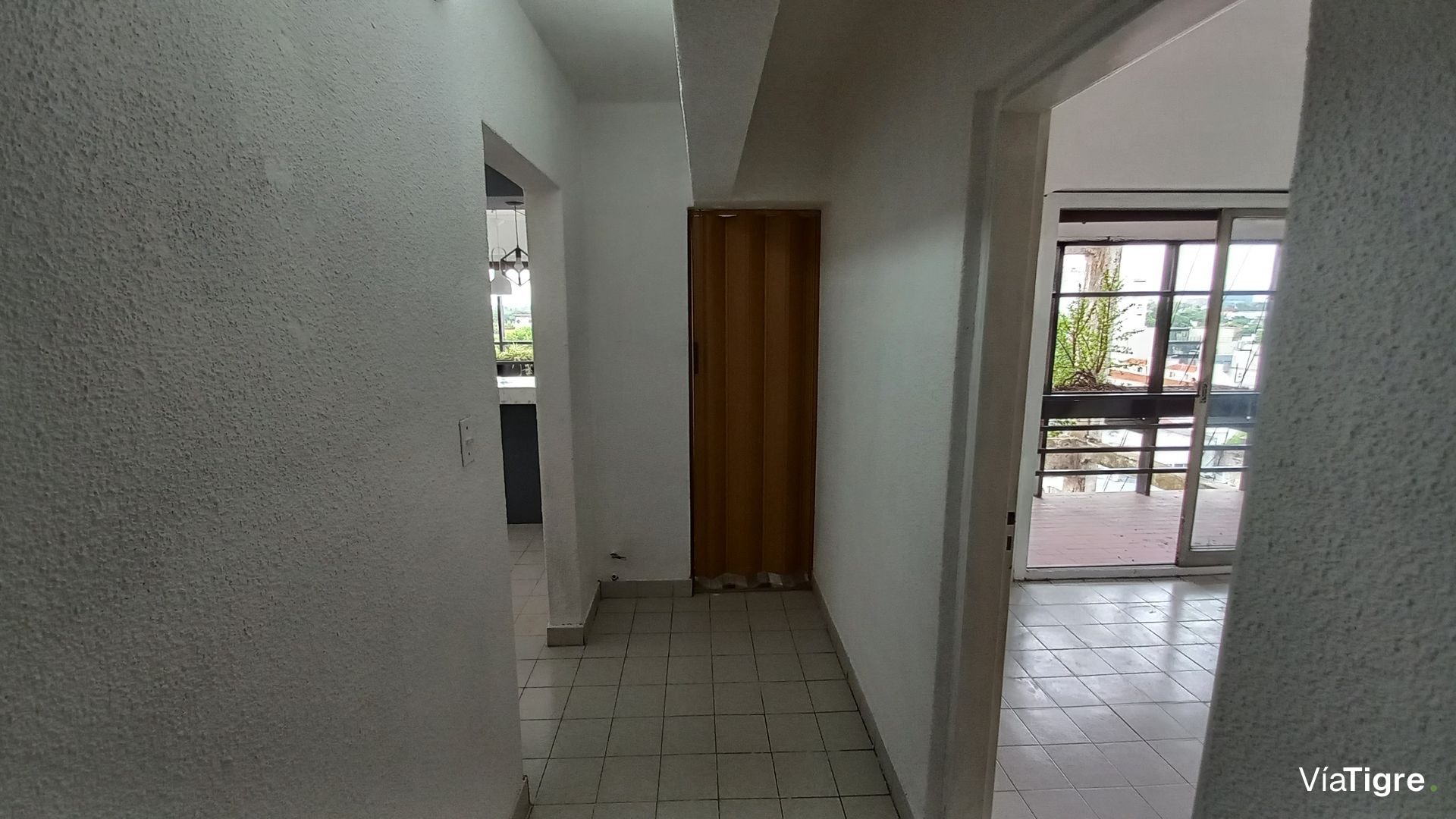 VENTA Depto. 3 Amb.+Escritorio 5º Piso Fte. Munro