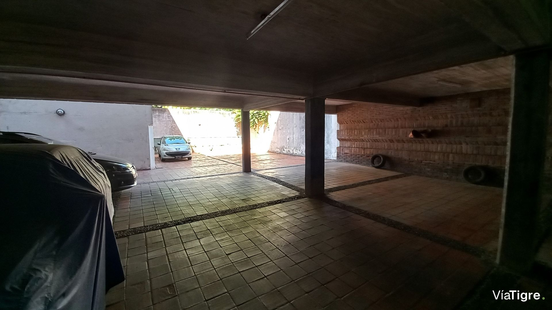 VENTA Depto. 3 Amb.+Escritorio 5º Piso Fte. Munro