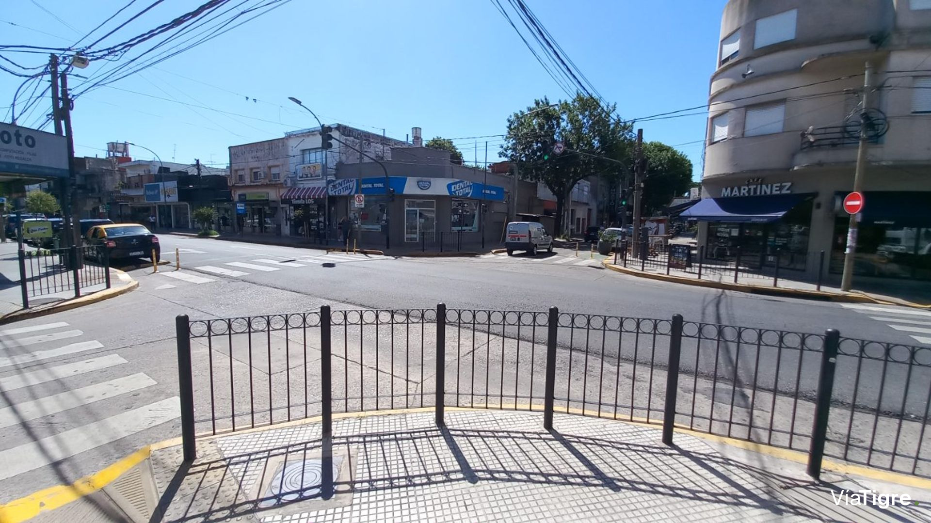 VENTA Depto. 3 Amb.+Escritorio 5º Piso Fte. Munro