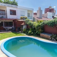 4-room duplex for sale with garden and pool in Olivos