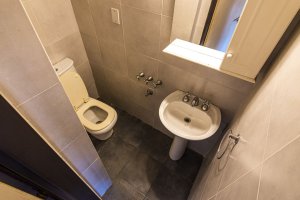 4-room duplex for sale with garden and pool in Olivos