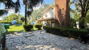 Benavidez House, Pool, Park, 3 Lots