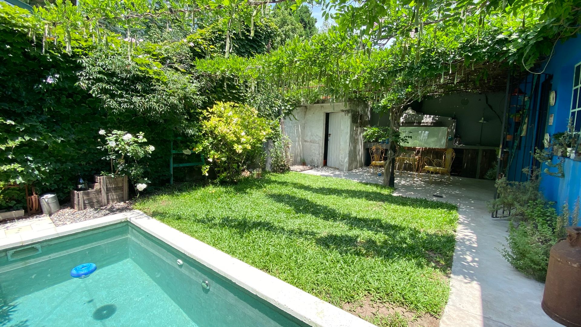 Casa en Venta-Martinez-5 Amb/Jardin/Pileta/Cochera