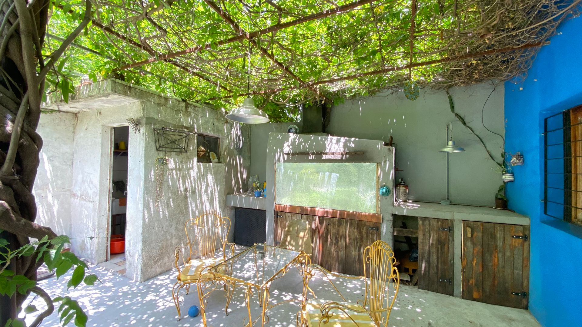 Casa en Venta-Martinez-5 Amb/Jardin/Pileta/Cochera