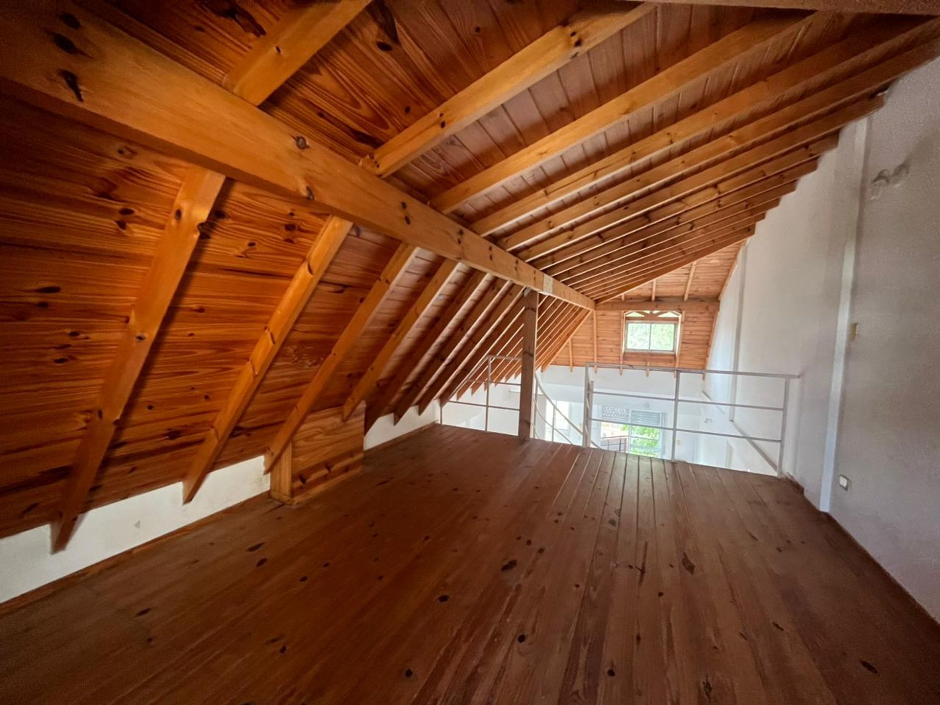 Venta 2 amb ,escritorio, balcón y cochera Martinez