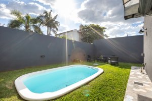 House for Sale 3 Rooms Boulogne Credit Garden Pool