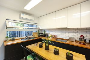 House for Sale 3 Rooms Boulogne Credit Garden Pool