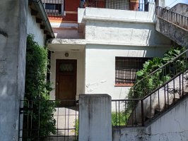 PH Pta baja AL FRENTE 3 AMB EN MUNRO A REFACCIONAR