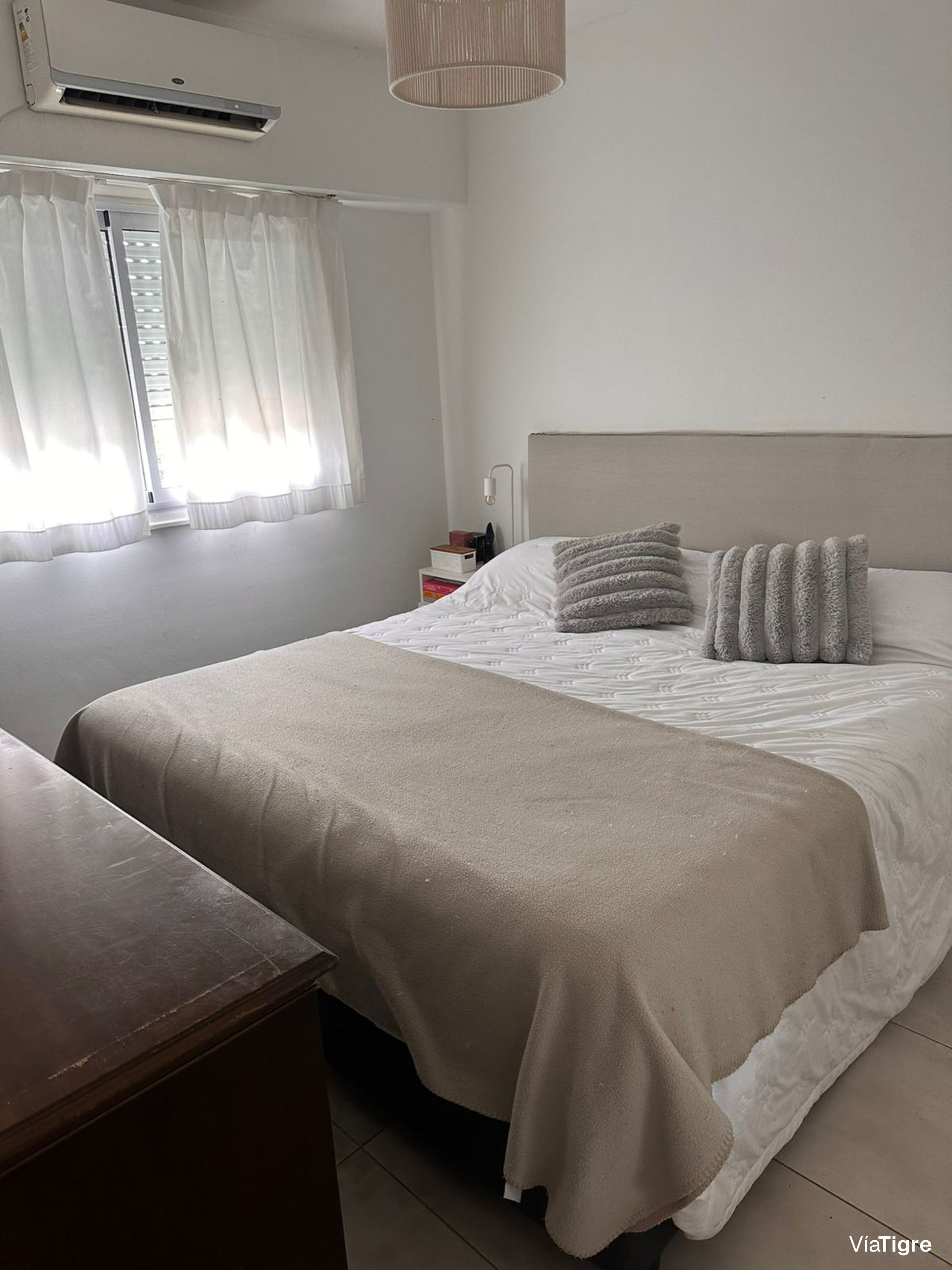Vendo Dto 3 amb OLIVOS av. Maipu vista al Rio