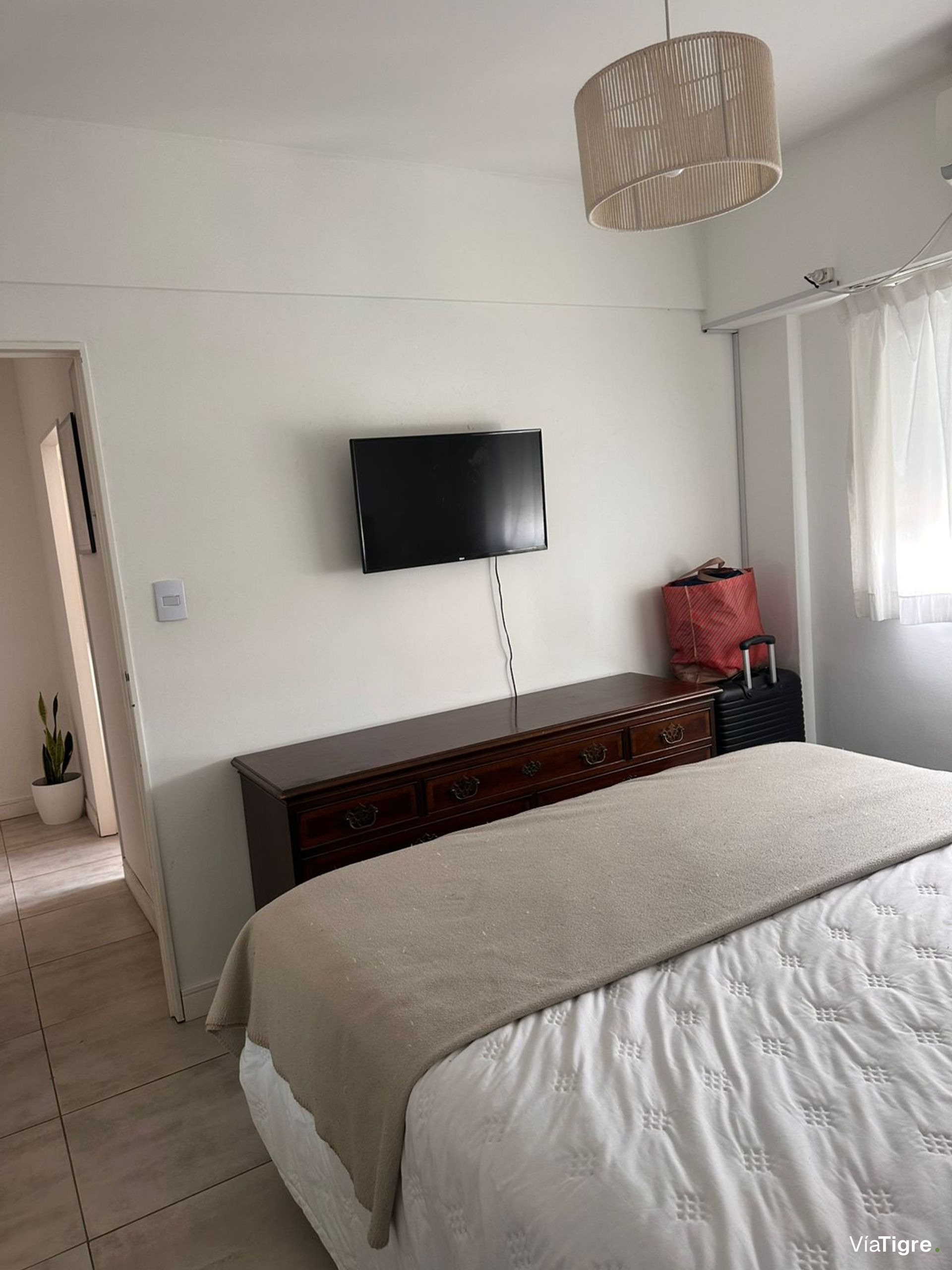 Vendo Dto 3 amb OLIVOS av. Maipu vista al Rio