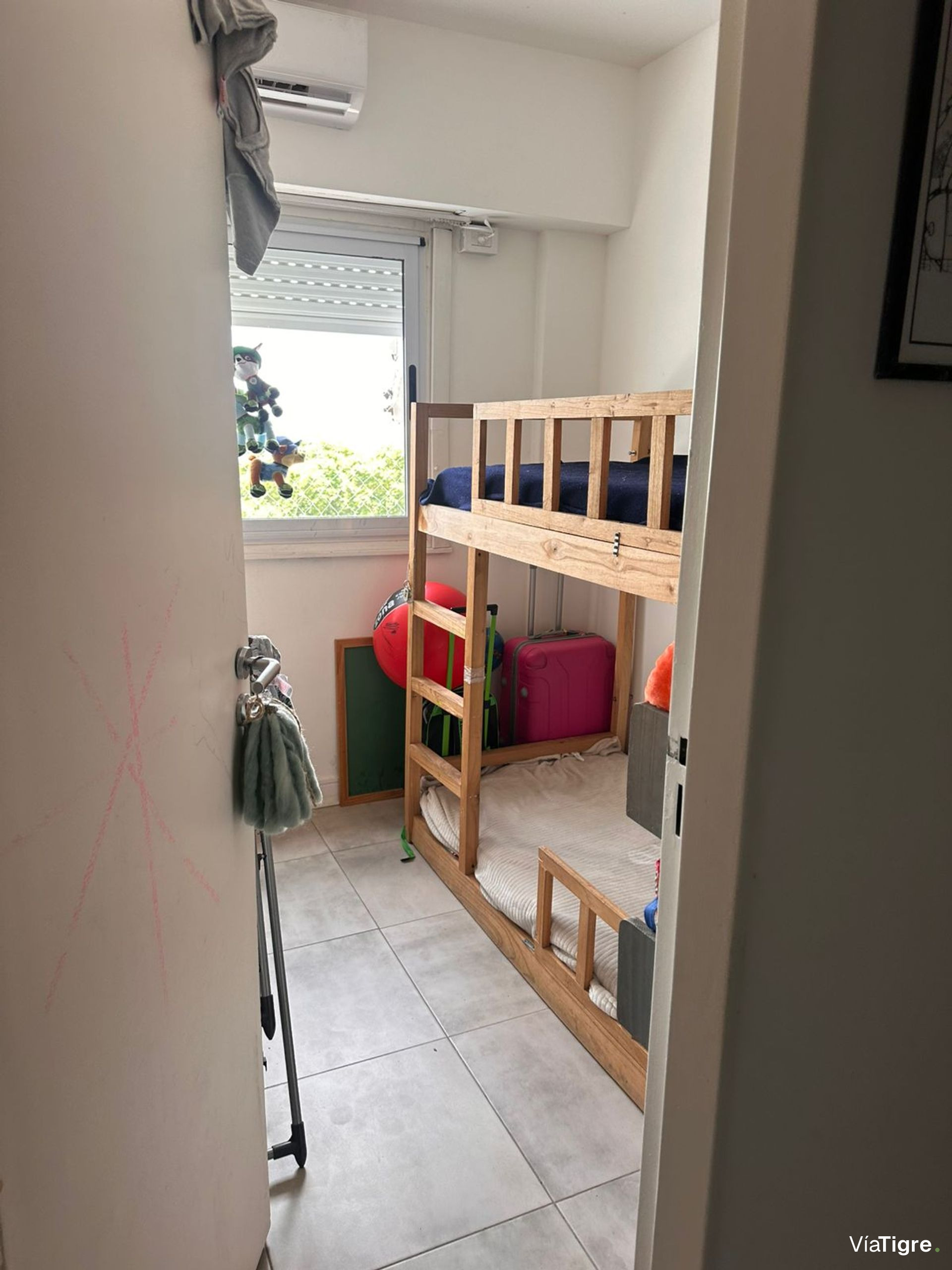 Vendo Dto 3 amb OLIVOS av. Maipu vista al Rio
