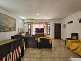 Rental Duplex 5 Rooms in Olivos with Terrace and Balcony