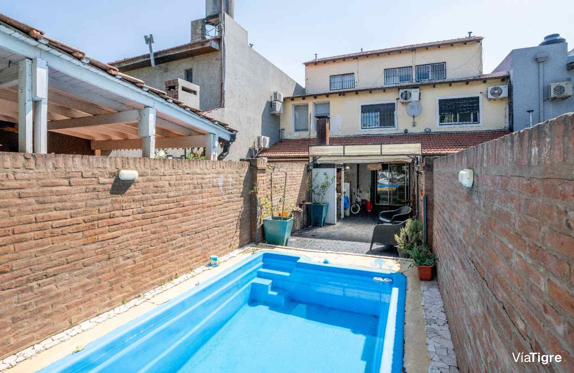 Casa Tipo Triplex En Munro 2 Dormitorios+Playroom