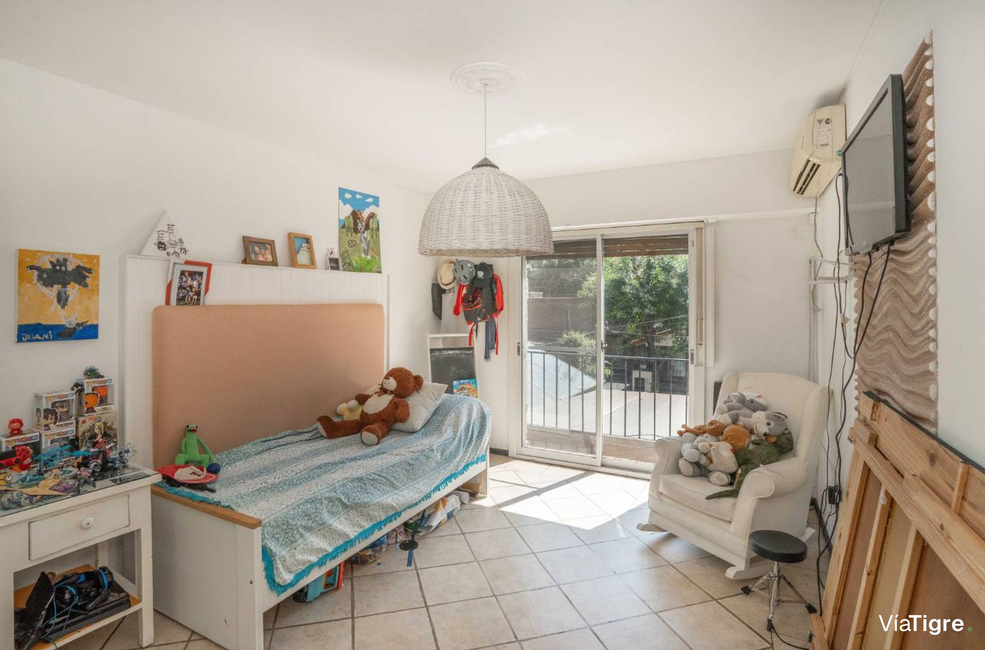 Casa Tipo Triplex En Munro 2 Dormitorios+Playroom