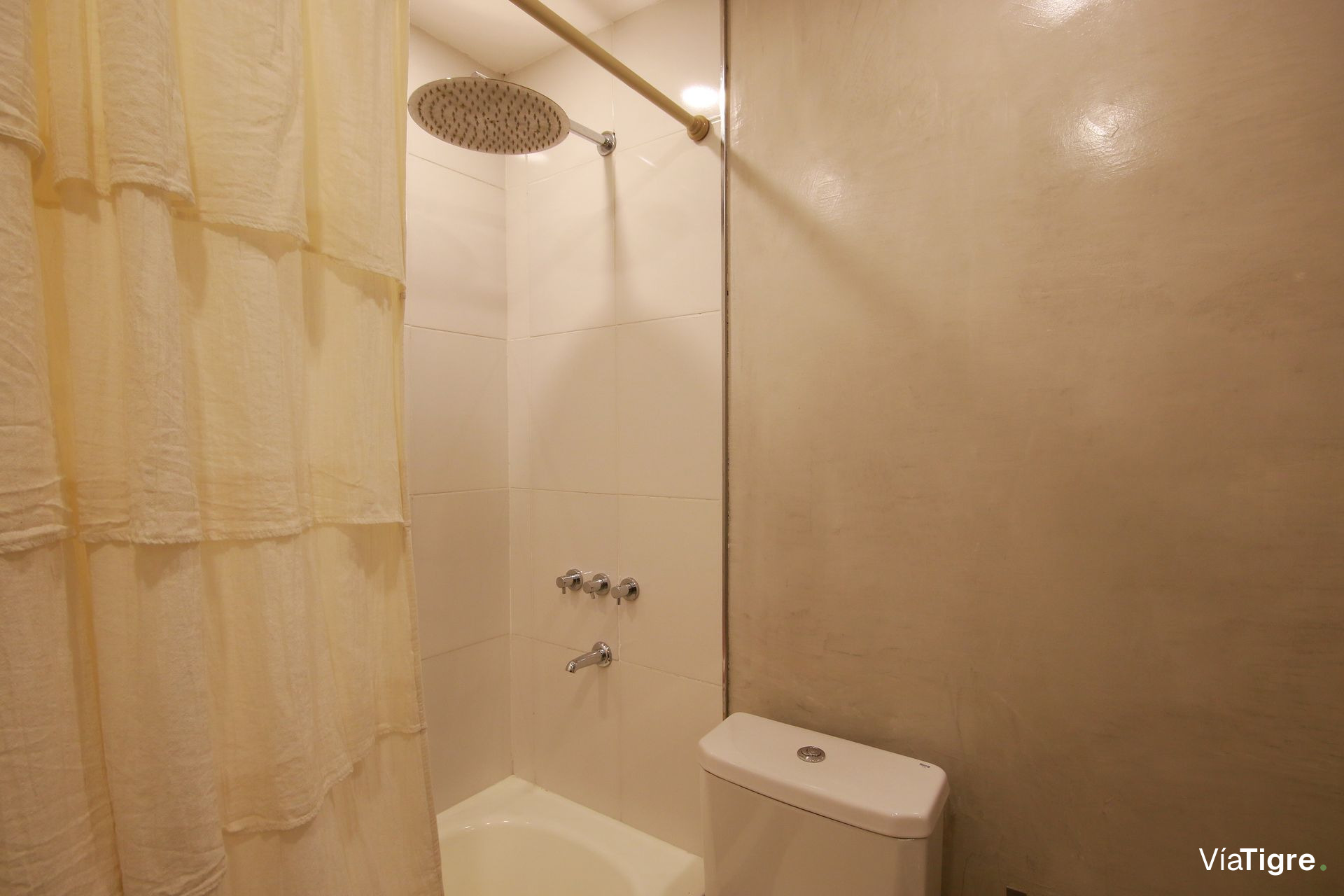 Venta depto duplex , amenities y cochera- Florida