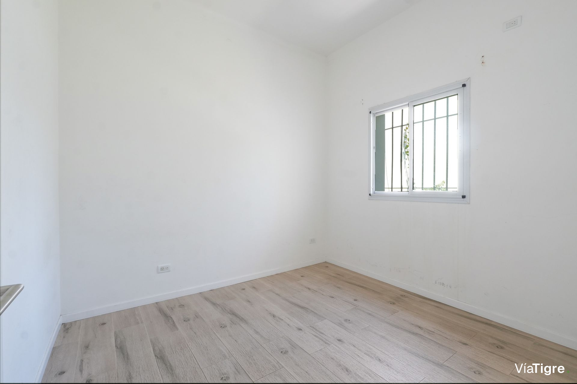 Venta Casa V.martelli 4 Ambientes +Oficina+Cochera