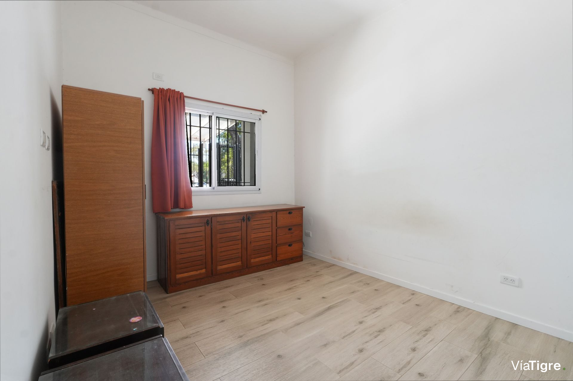 Venta Casa V.martelli 4 Ambientes +Oficina+Cochera