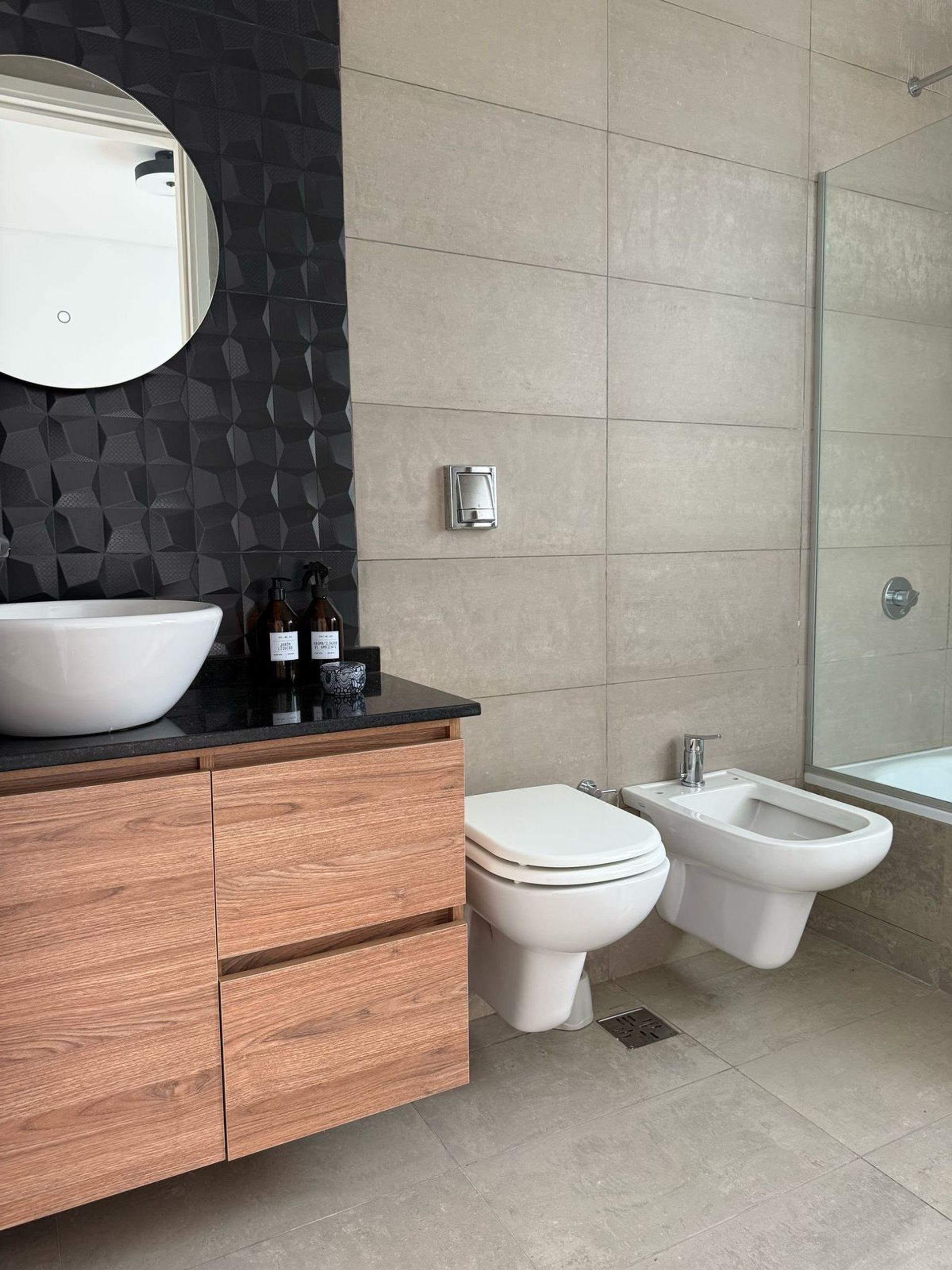 Venta Casa La Lucila vista al río piscina premium