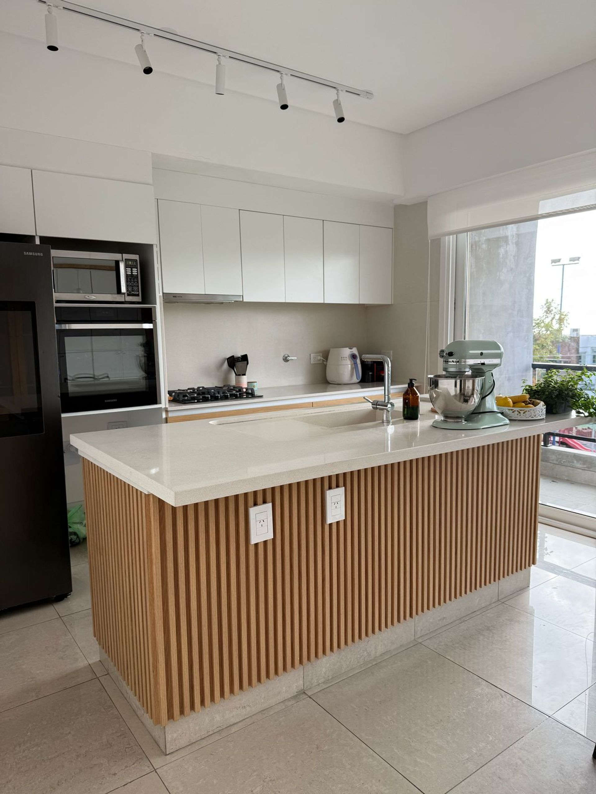 Venta Casa La Lucila vista al río piscina premium