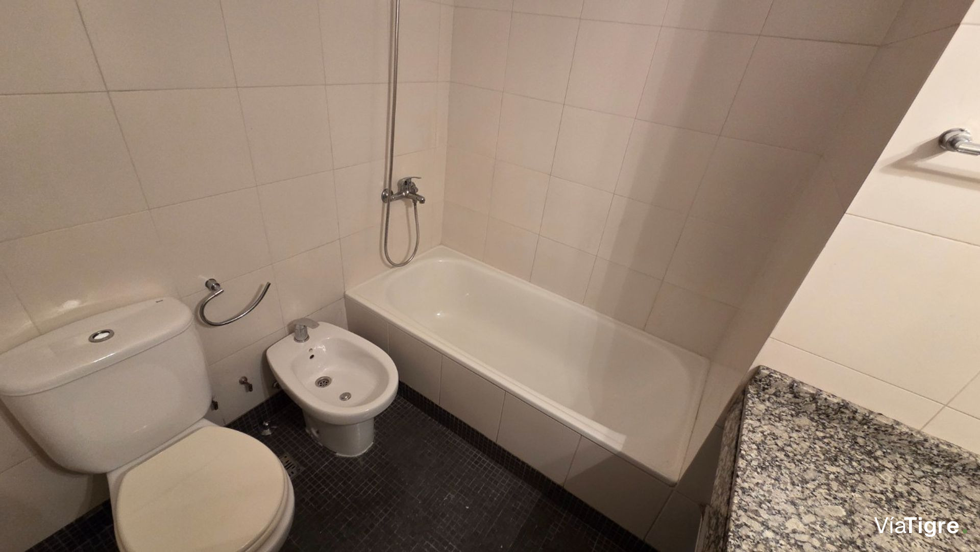 Alquiler 3 amb 2 baños vista al rio cochera Olivos