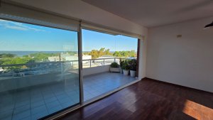 Alquiler 3 amb 2 baños vista al rio cochera Olivos