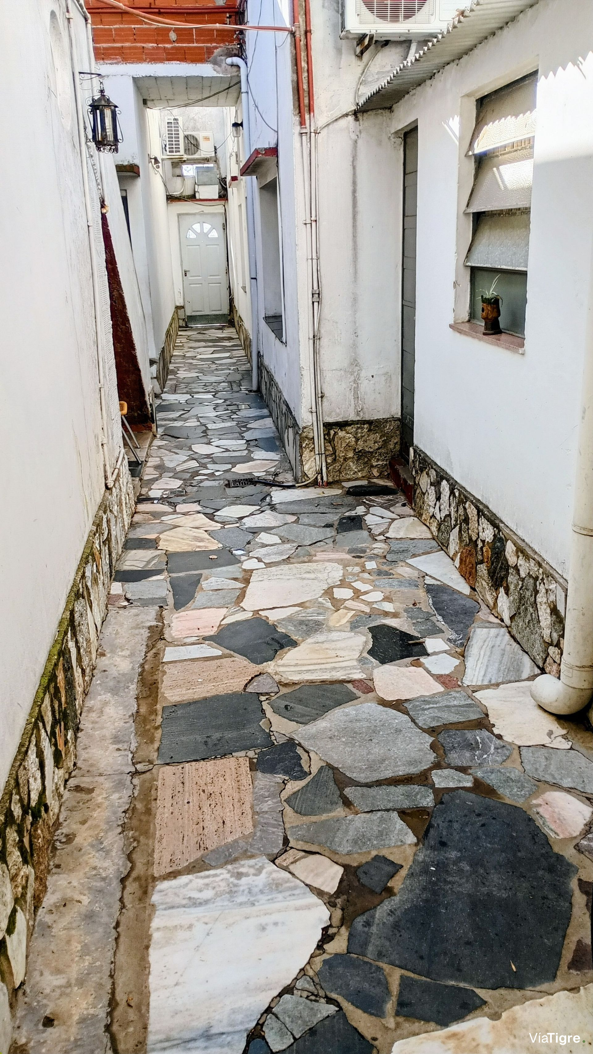 Venta Casa Multifamiliar 4 Ph. Con Garage Olivos