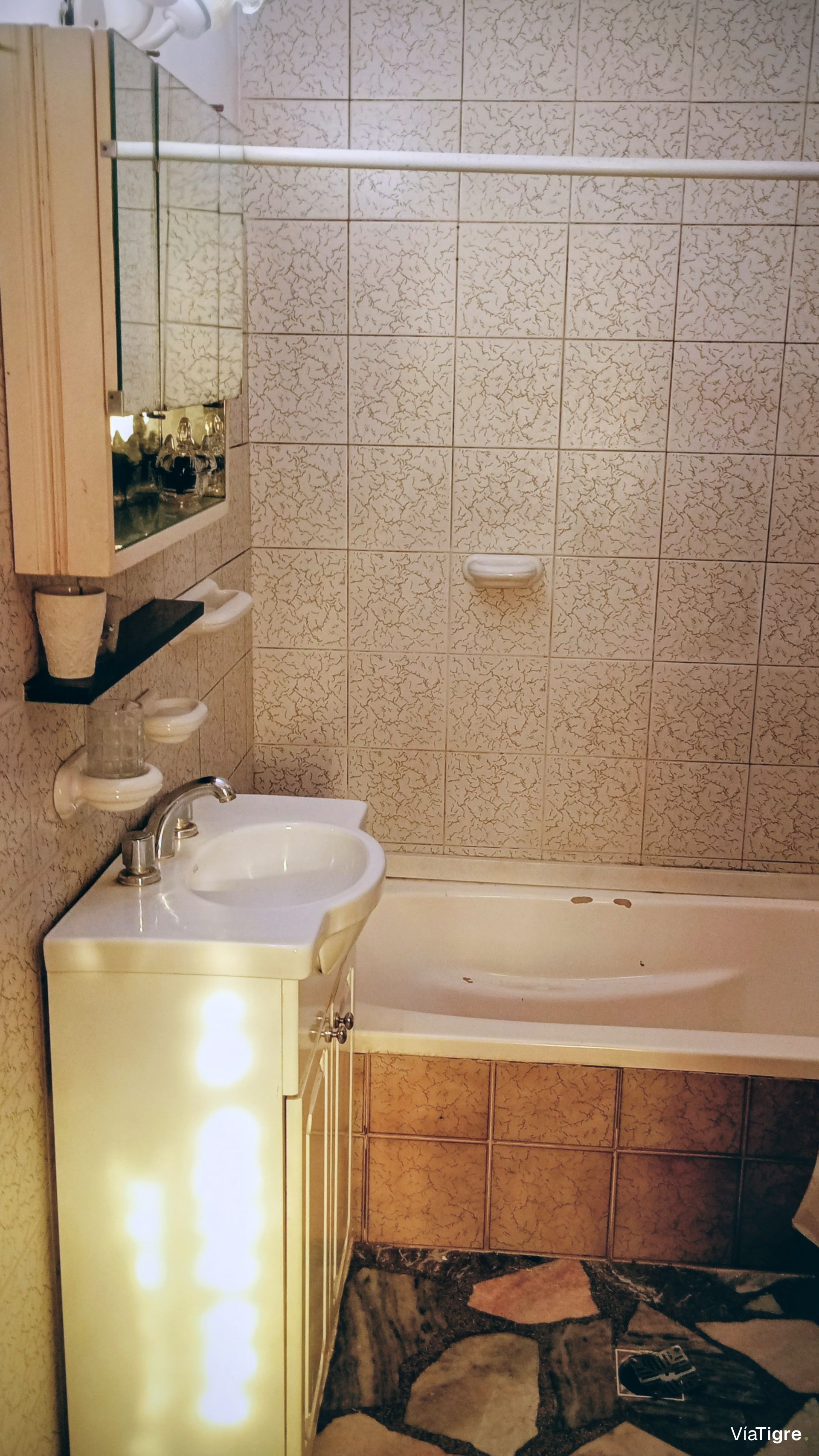 Venta Casa Multifamiliar 4 Ph. Con Garage Olivos