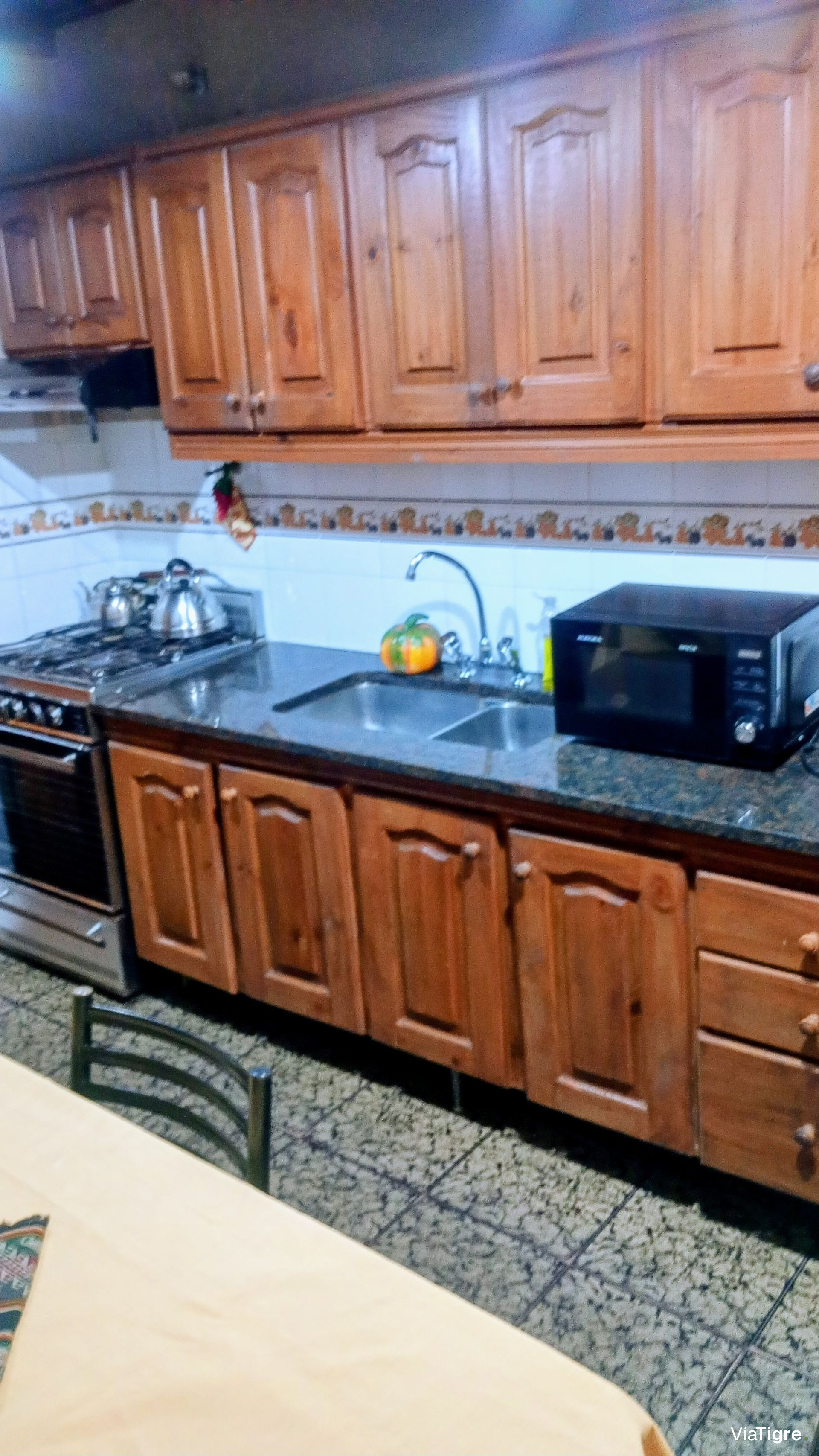 Venta Casa Multifamiliar 4 Ph. Con Garage Olivos