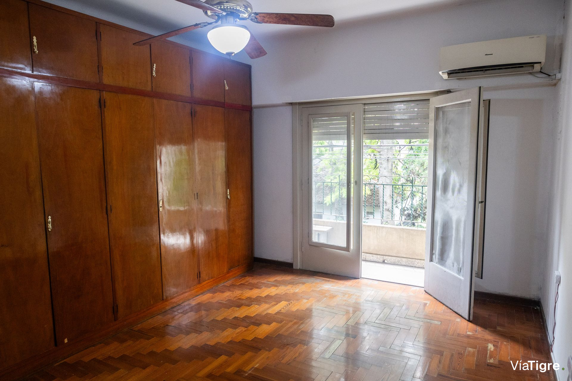 Venta Ph primer piso con Jardín en Boulogne