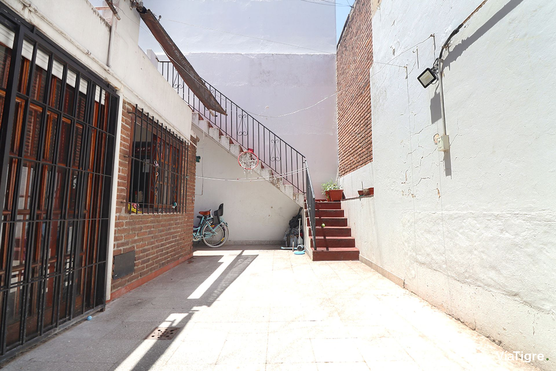 Venta Casa Lote Propio-Esquina-Doble Garage-Munro