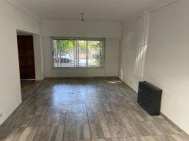 Duplex House Rental in Olivos