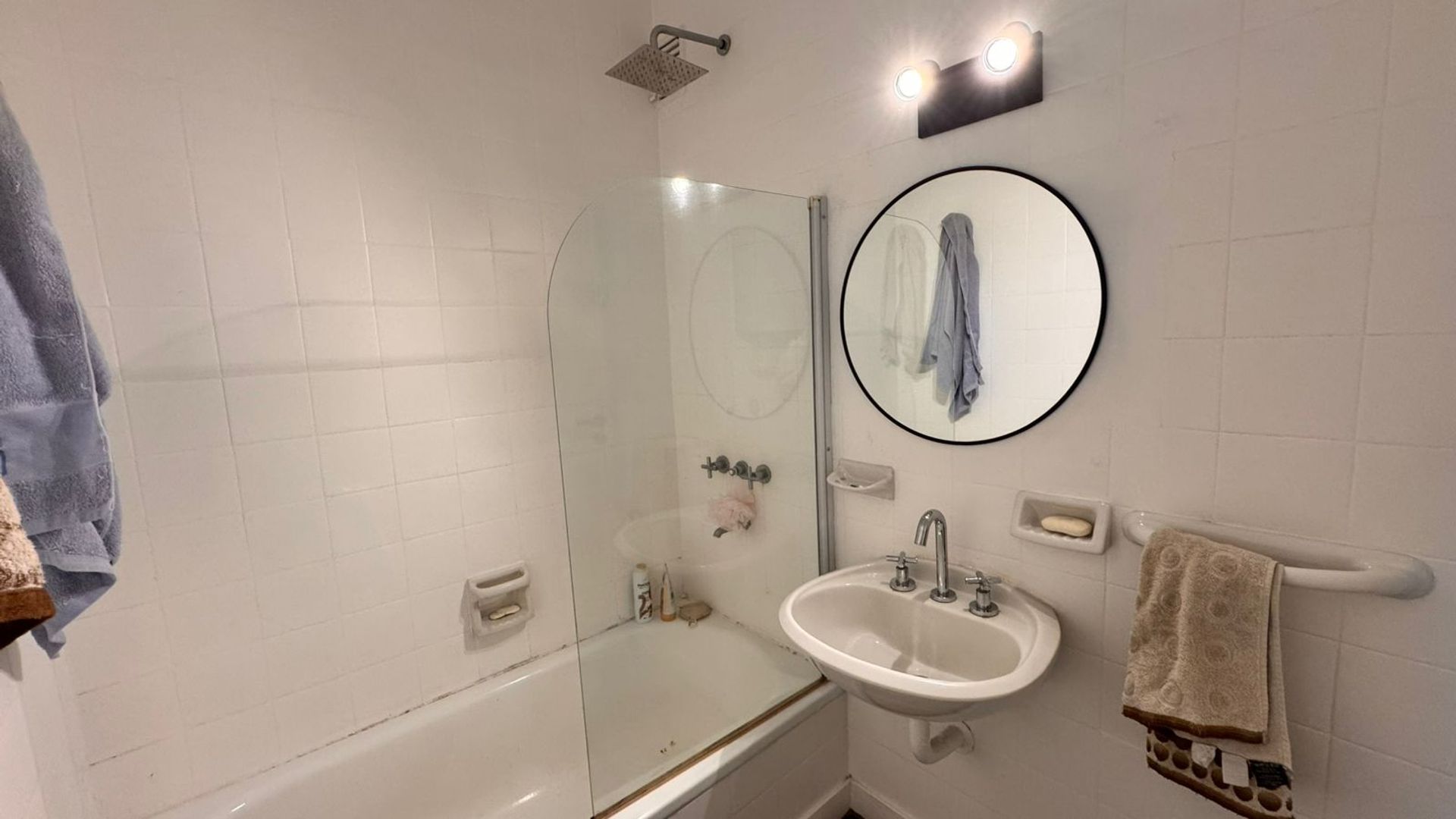 Venta Departamento 2 Ambientes En San Isidro