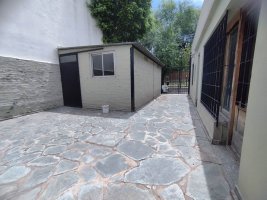 For Sale: 3-Room House with Garage and Garden, Villa Adelina