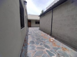 For Sale: 3-Room House with Garage and Garden, Villa Adelina