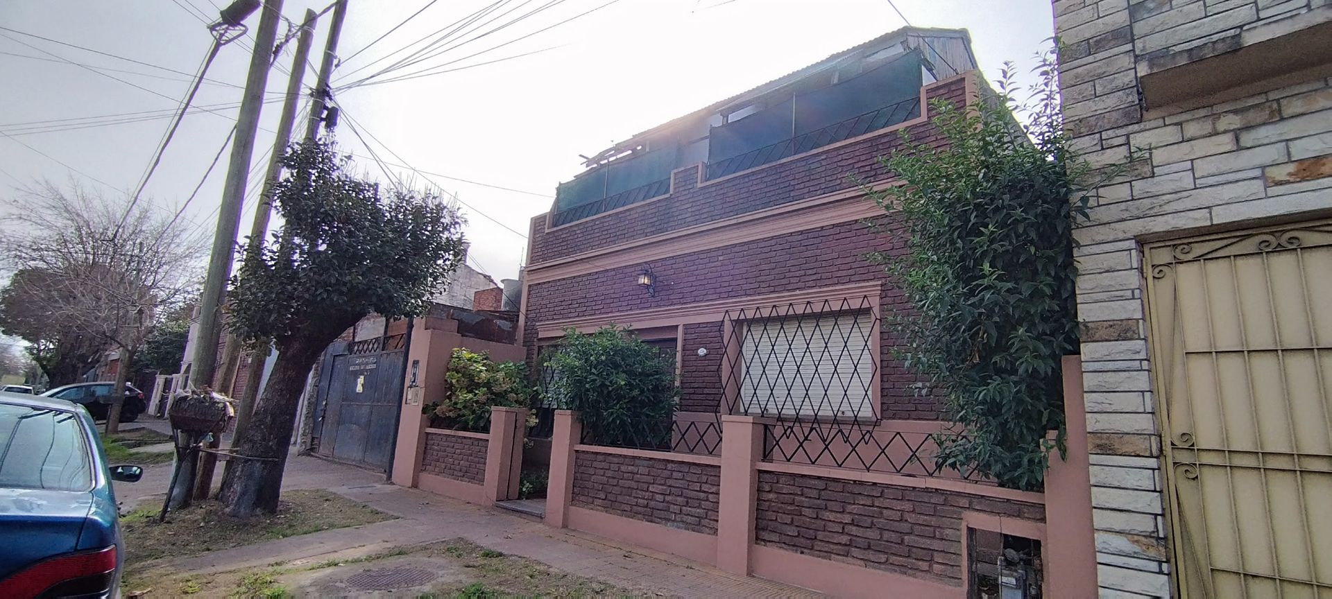 House for Sale with Shed to Refurbish – Villa Adelina