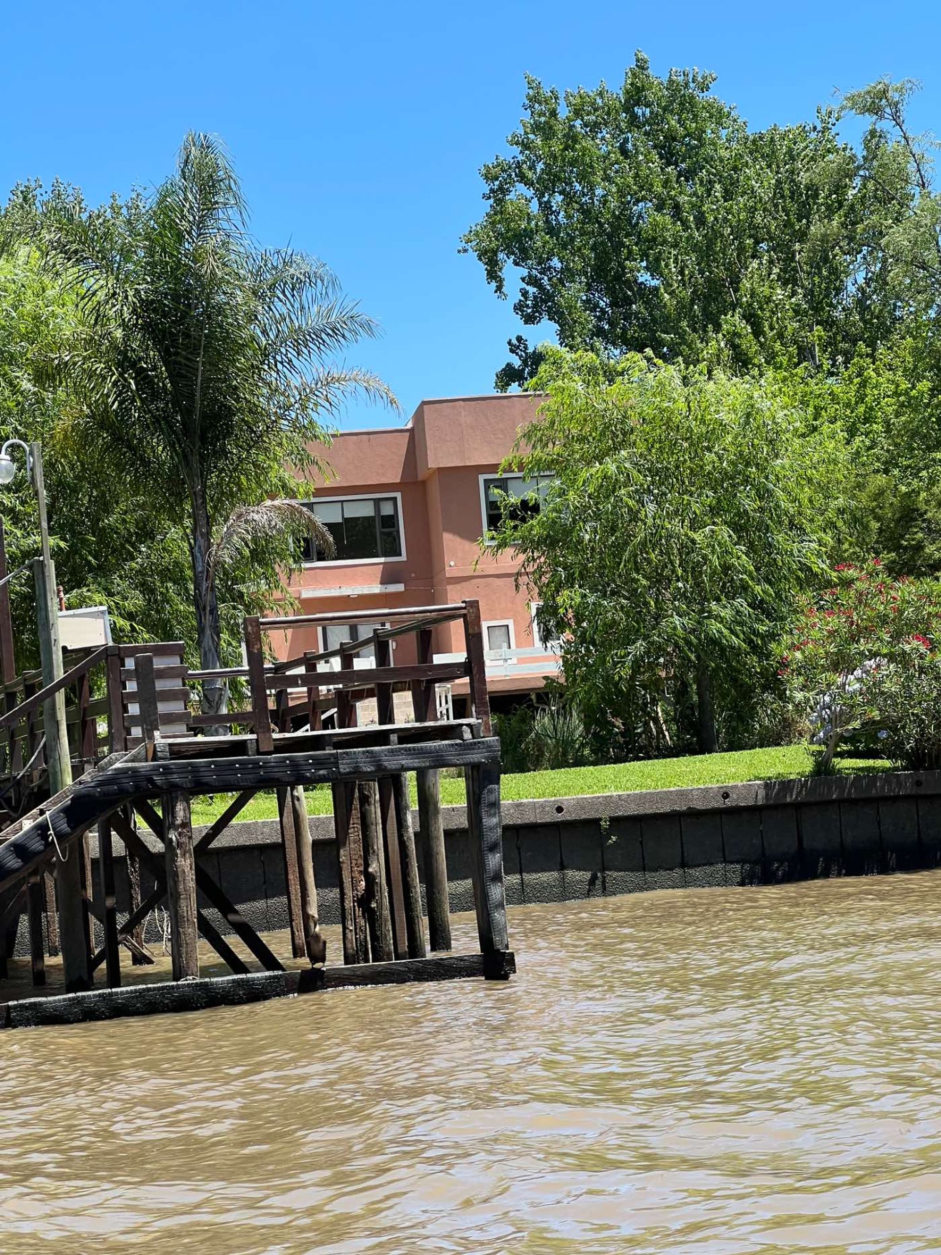 Casa en venta Delta Tigre