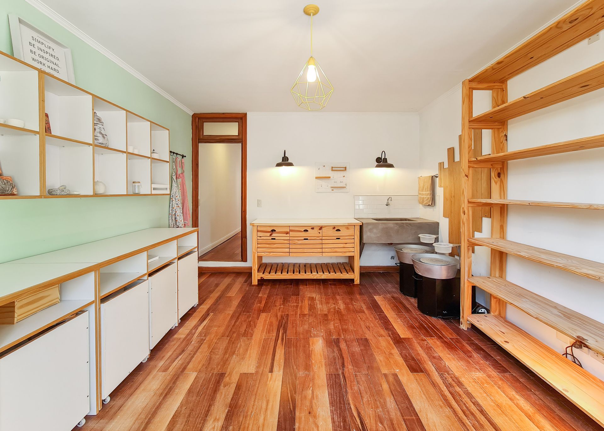 Casa 6 ambientes en venta - San Isidro pileta