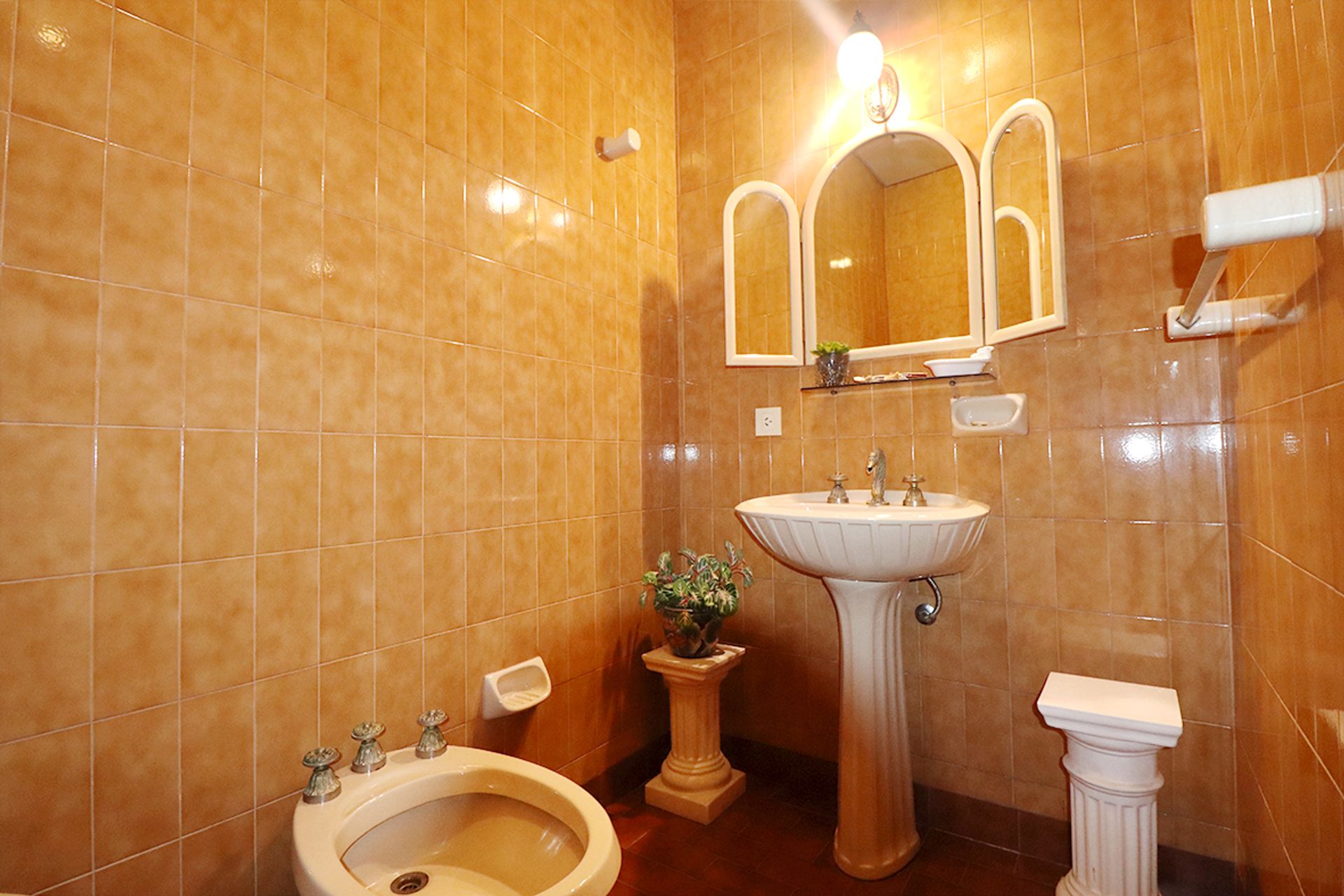 Casa 5 Ambientes En Venta Olivos Pileta Cochera