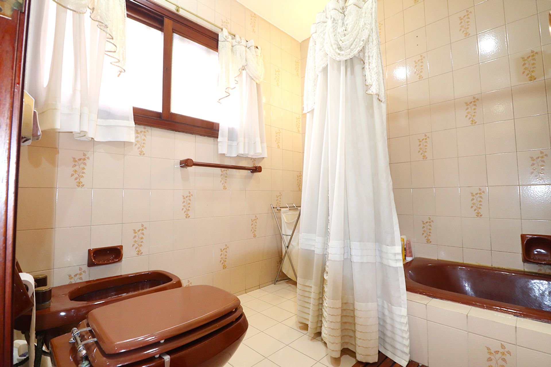 Casa 5 Ambientes En Venta Olivos Pileta Cochera
