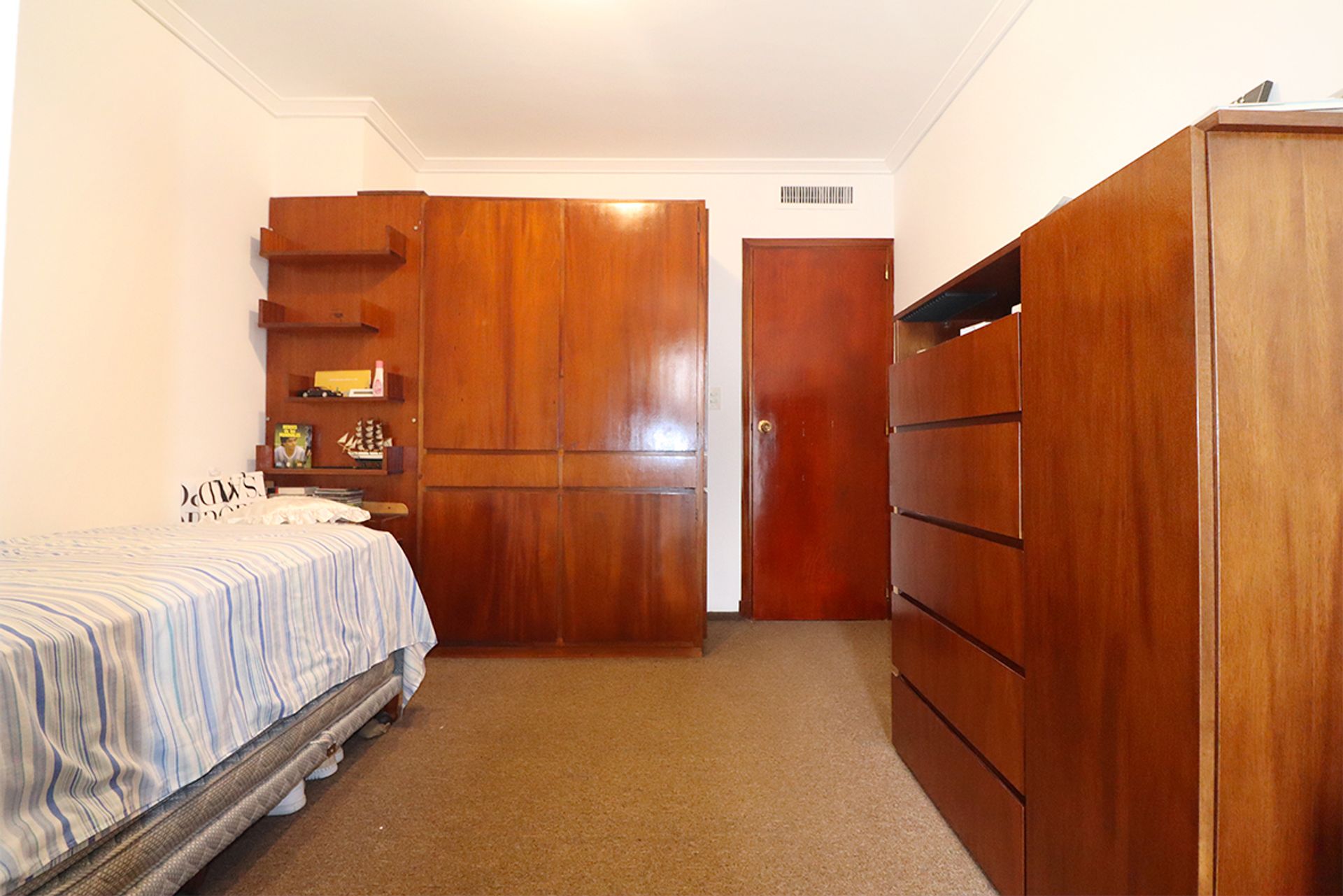 Casa 5 Ambientes En Venta Olivos Pileta Cochera