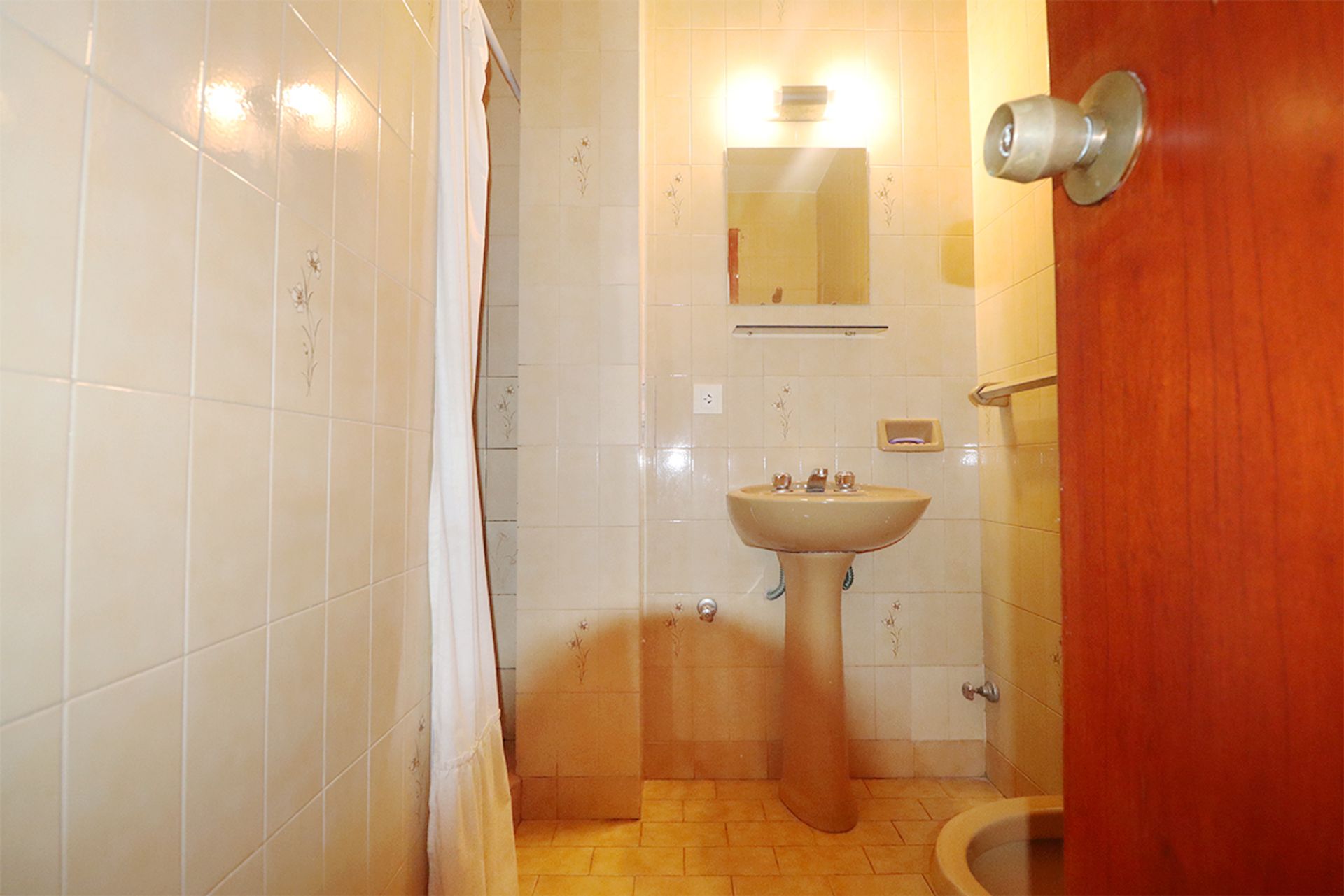 Casa 5 Ambientes En Venta Olivos Pileta Cochera