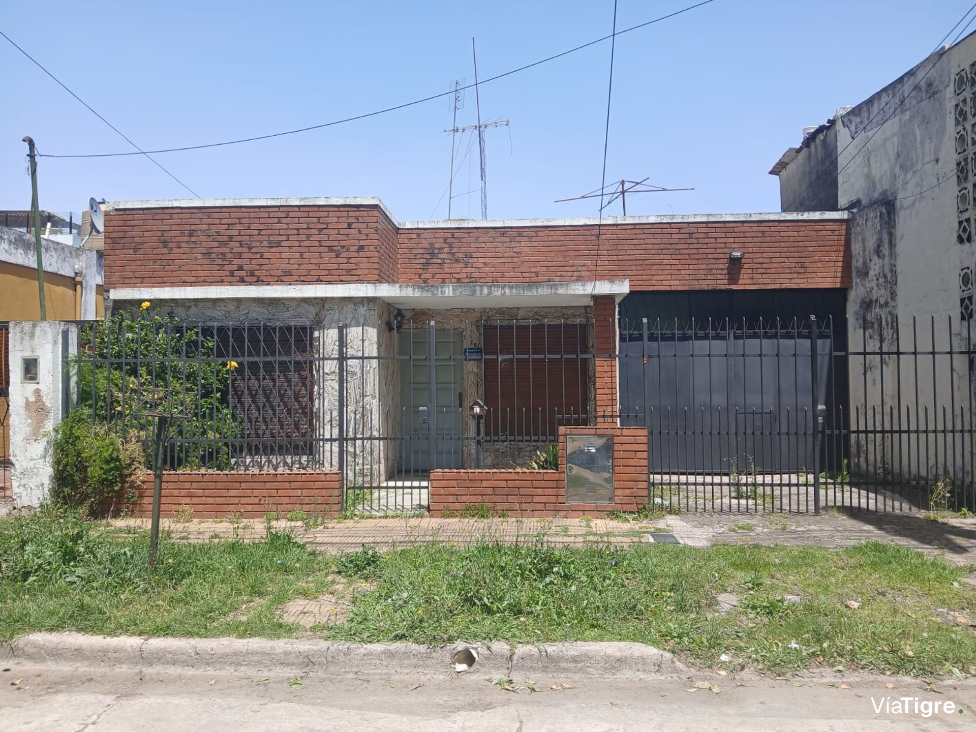 Venta Casa 5 Ambientes Jardin Garage Quincho