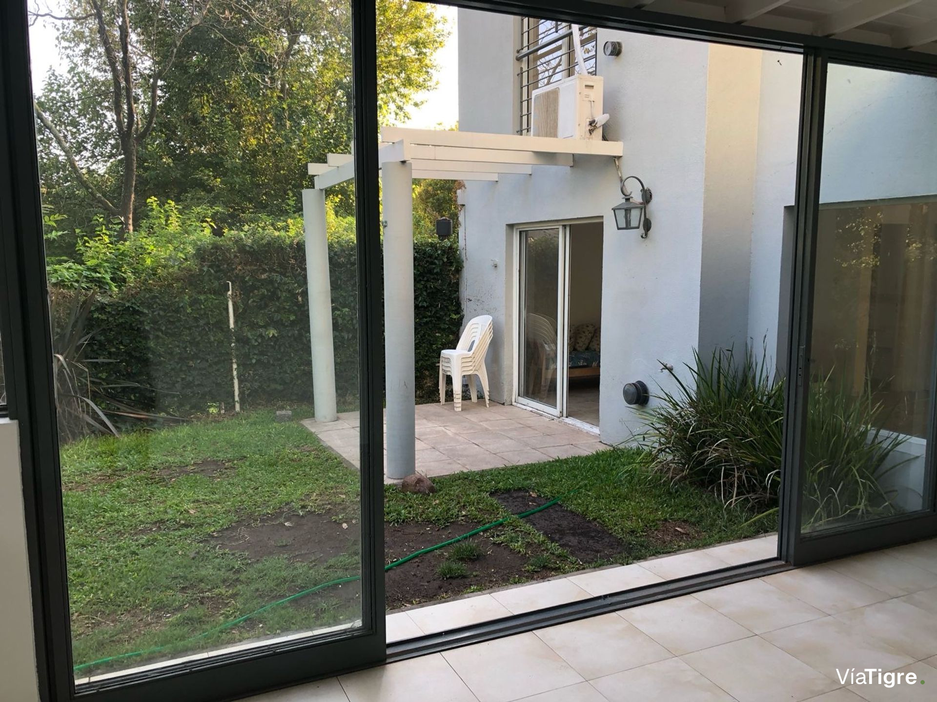 Venta Casa 241M2 5 Ambientes Luminosa