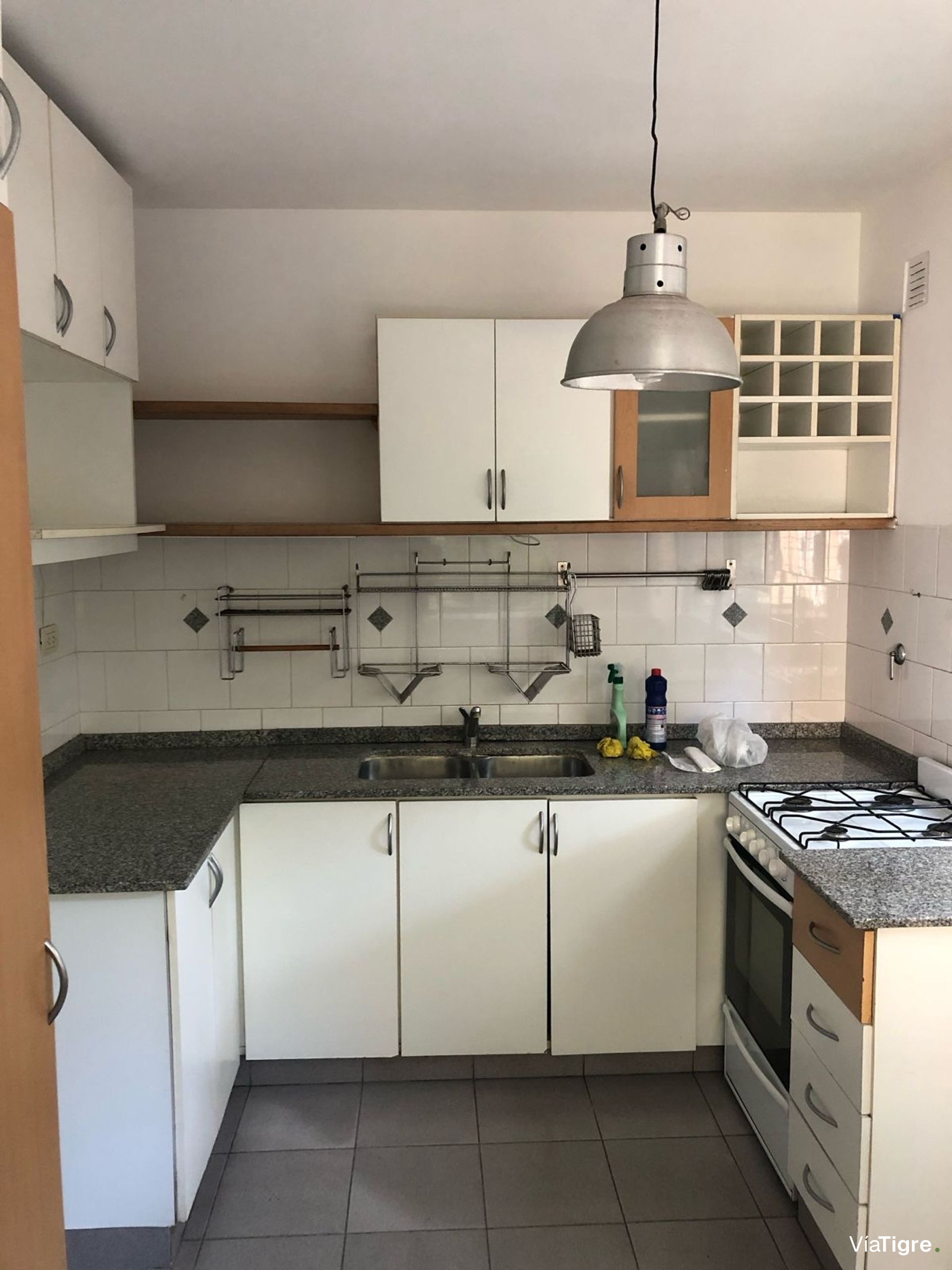 Venta Casa 241M2 5 Ambientes Luminosa