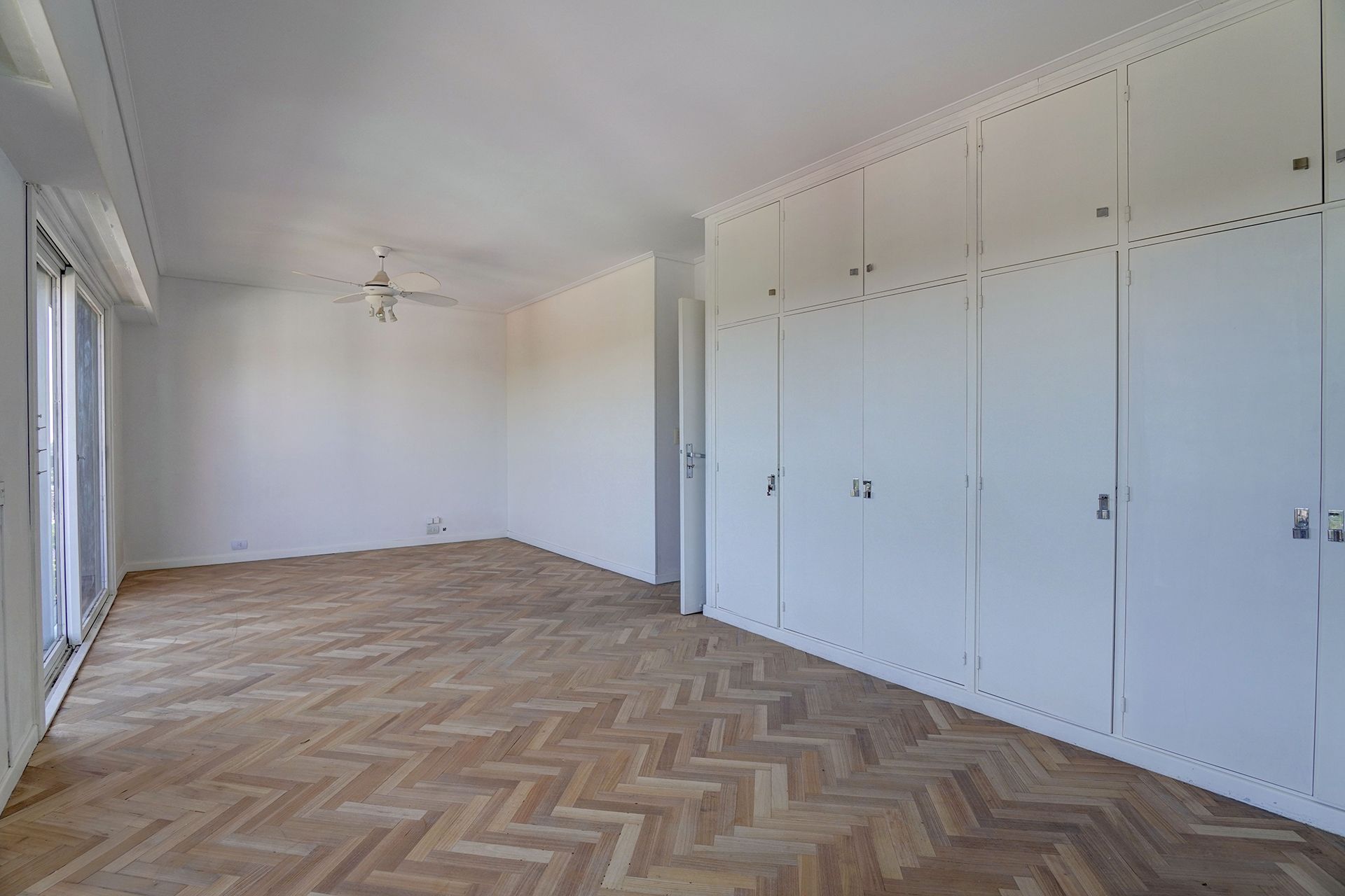 Venta Piso 5 Ambientes balcones 360 en Martínez